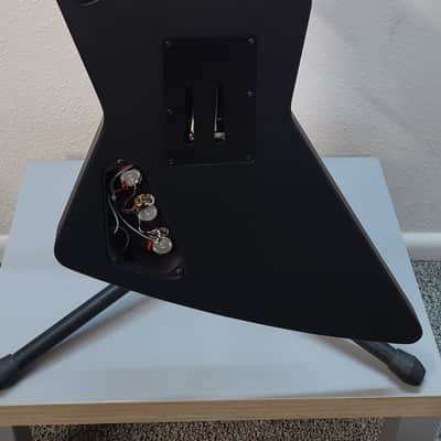 Dean Z X Floyd Rose Excellent Cond, Like new? - Black image 9