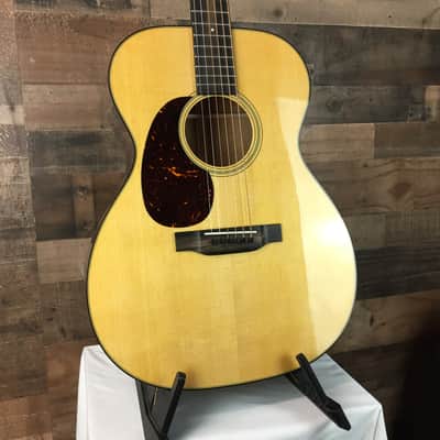 Martin 00018 Natural 000-18 LEFTY with Hard Case, OPEN BOX Free Ship, 307 image 3