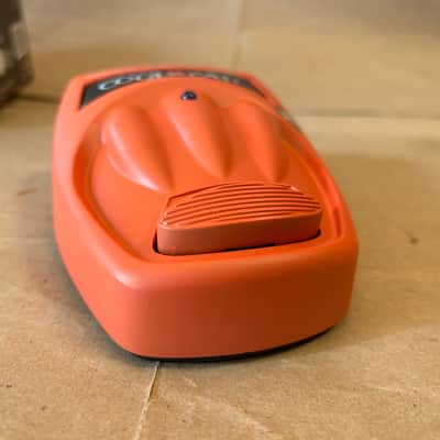 Danelectro Cool Cat Fuzz 2010s - Orange Very Good Condition 2nd Version V2 True Bypass NOS Mint in box with all papers image 4