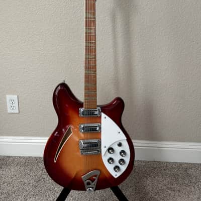 Rickenbacker 370 Roger McQuinn 1989 - red sunburst image 8