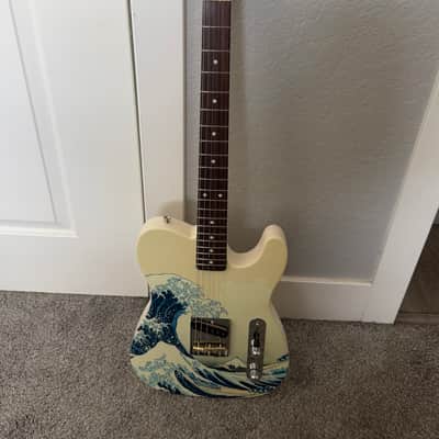 Fender Japan Esquire “The Great Wave Off Kanagawa” Hokusai RARE In the US! image 2