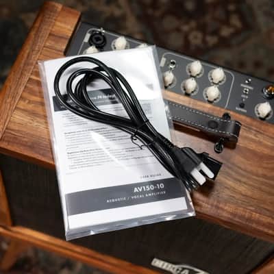 Taylor Circa 74 AV150-10 Amp With Stand - Select Koa image 16
