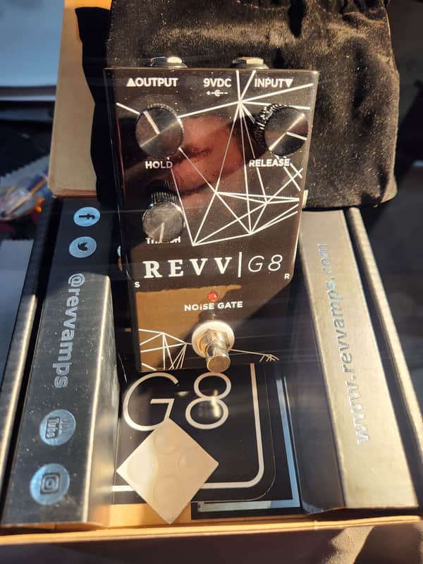 REVV G8 Noise Gate 2026 - **MINT**- Black Sparkle