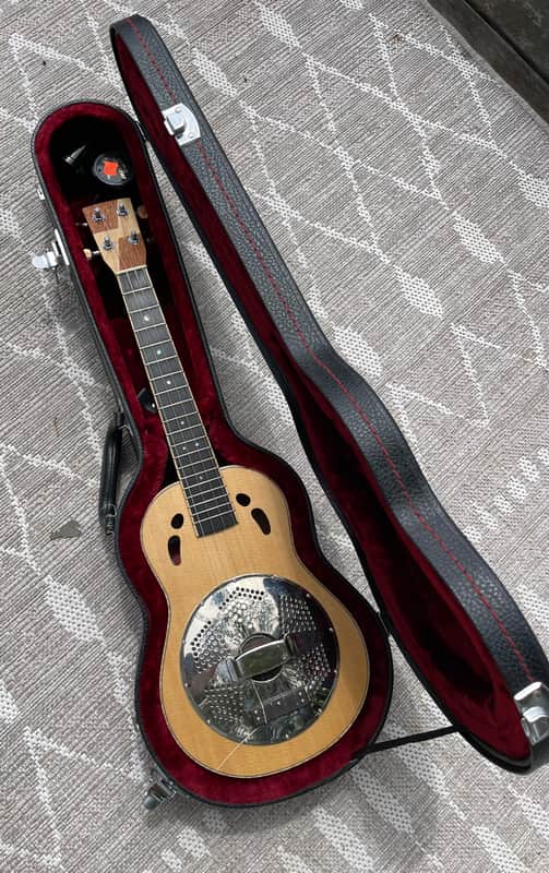 Curly Mya-Moe Curly Cherry Tenor Resonator Ukulele Model 2604