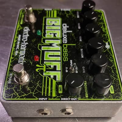 Electro-Harmonix Deluxe Bass Big Muff Pi Distortion / Sustainer 2012 - Present - Black / Green image 3