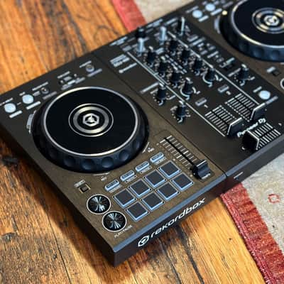Pioneer DDJ-400 2-Channel rekordbox DJ Controller image 3