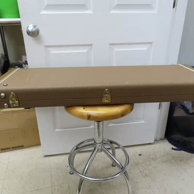 Fender Vintage Brown Tolex Deluxe Hard Side Case, w/ Gold Interior (USA) #2 image 11