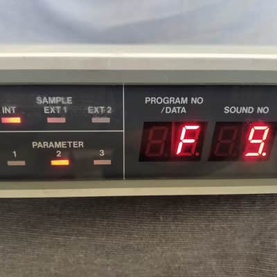 Akai XE 8 percussion drum module image 2