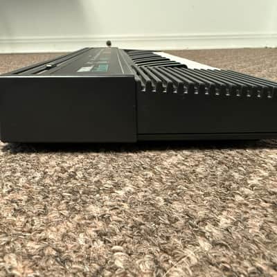 Vintage Yamaha PSS-120 1986 - black - with power supply image 3