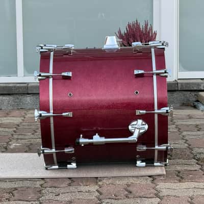 Yamaha 20x18 Maple Custom Absolute bass drum - burgundy sparkle image 13