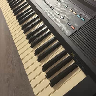 Casio CT-640 61-Key Vintage Synthesizer late 80s