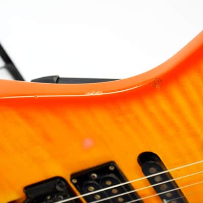 Charvel 375 Deluxe with Rosewood Fretboard 1989 - 1991 - Transparent Amber - Chainsaw Case image 4