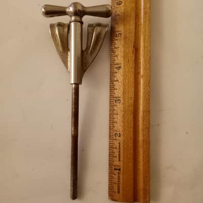 Ludwig 5 1/4"Nickel Bass Drum Bow-Tie Tension T-Rod+Claw Vintage50s-60s Keystone image 1
