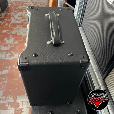 Bugera   Infinium V5 Combo Bild 4
