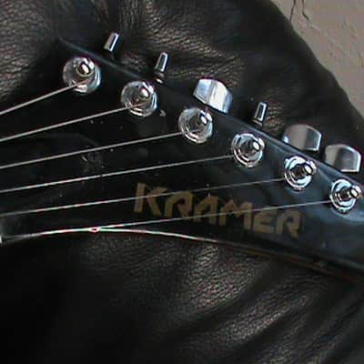 Kramer Pacer Deluxe 80's white image 11