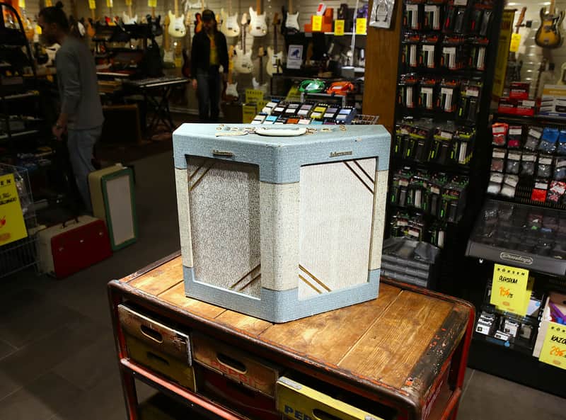 Watkins Dominator Mk 1 1960 - Turquoise and Cream