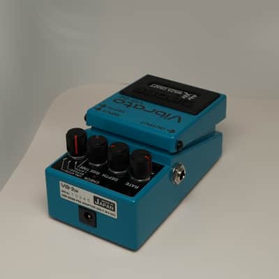 Boss VB-2W Waza Craft Vibrato - Near Mint Condition image 5