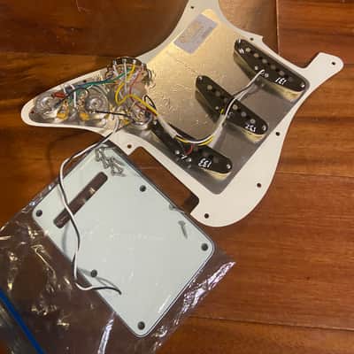 Fender Player Strat Stratocaster Hot 8K Alnico 5 Pickups Aged White Pickguard image 3