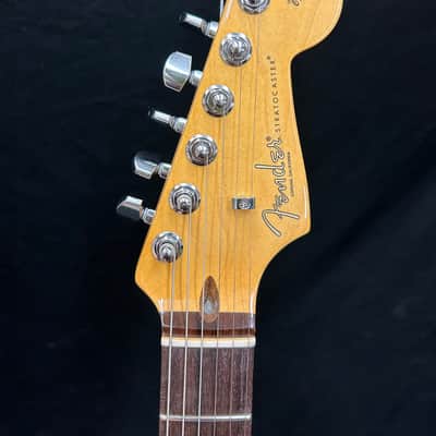 Fender Limited Edition American Professional II Stratocaster Thinline - Transparent Shell Pink image 8
