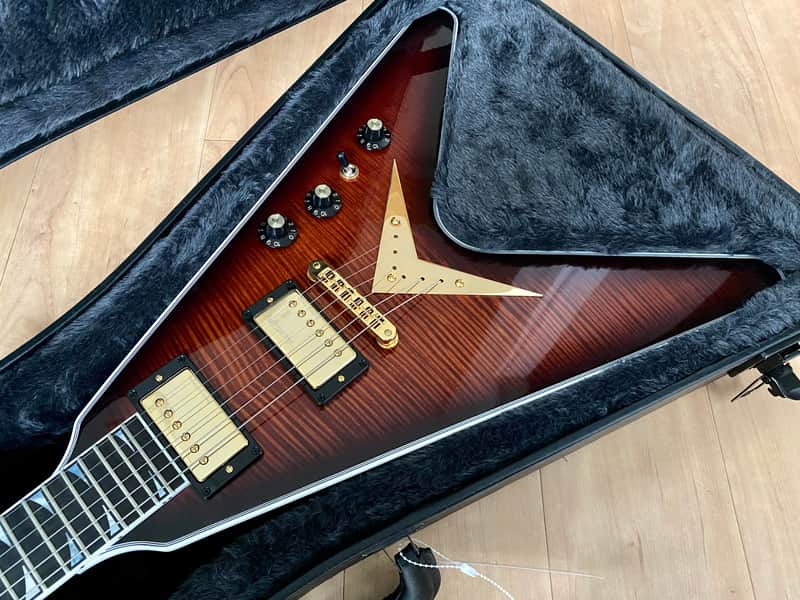 Gibson Custom Shop Dave Mustaine Signature Flying V EXP 2022 - Red Amber Burst