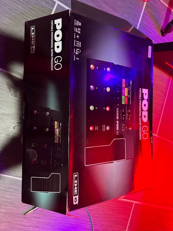 Pedal Line 6 POD Go Guitar Multi-effects Floor Processor N/A - Line 6 POD Go Guitar Multi-effects Floor Processor image 1