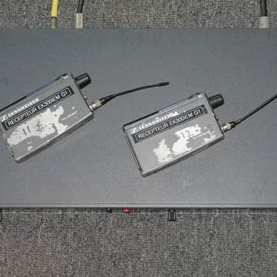 Sennheiser Stereo Transmitter SR3506 and 2 Stereo Receivers image 5