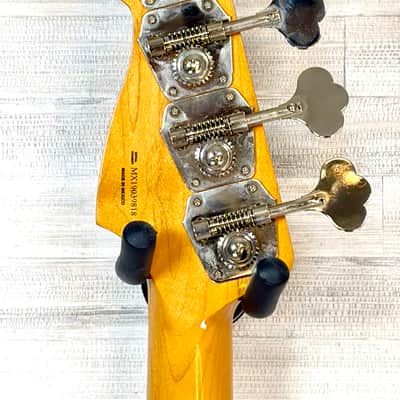 Fender Vintera 50s Precision Bass with Maple Fretboard 2019 - Vintage Blonde image 8