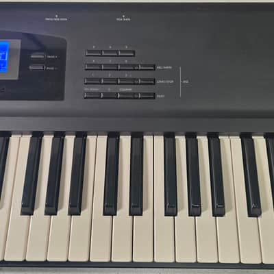 Korg 01/WFD Music Workstation with Blue LCD upgrade, gigbag & Owners Manual image 4