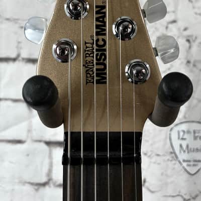 Ernie Ball Music Man St. Vincent Signature Goldie 2025 - Cashmere image 3