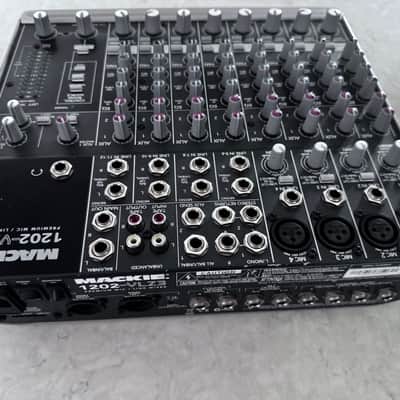 Mackie 1202-VLZ3 2007-2014 - Charcoal gray / silver image 2