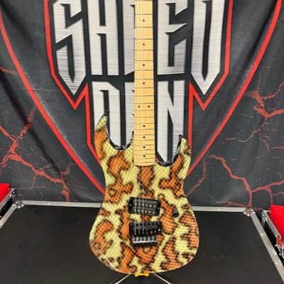 B.C. RICH USA GUNSLINGER SNAKESKIN W/Case image 1