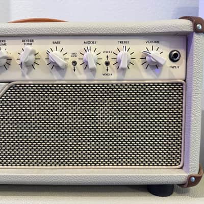 Victory Amps V40 Deluxe 40 Watt Guitar Head 2010s - Cream Bild 3