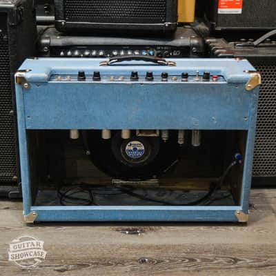 Supro Model 24 18-Watt 1x12" Guitar Combo with Tremolo Mid 1960s - Blue Rhino image 2