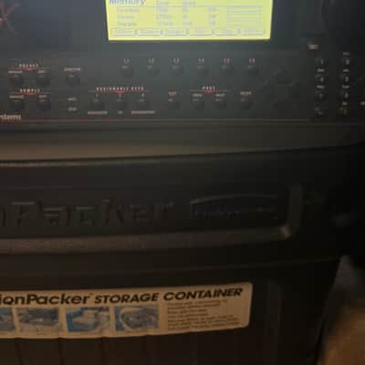 E-MU Systems E4X Turbo Rackmount 128-Voice Sampler Workstation 1996 - Black image 1