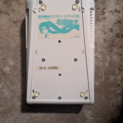 Yamaha AG03 HATSUNE MIKU 3 Channel Analog Mixer image 2