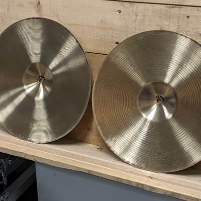 Zildjian  14" Canadian Hollow Logo New Beat Hi-Hat Cymbals (Pair) 1970s image 14