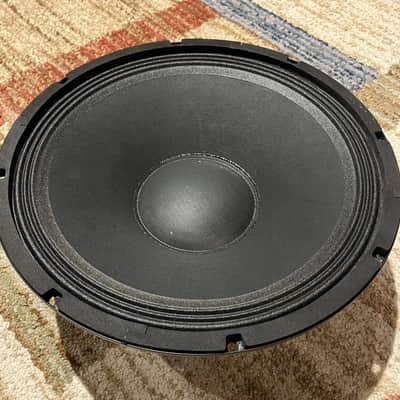 12-inch speaker (from a Peavey Bass 112 amp) image 3