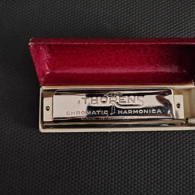 Thorens Chromatic Harmonica image 2