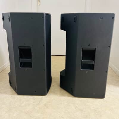 2 enceintes YAMAHA DZR15 avec housses, état exceptionnel, garantie 2029 image 2