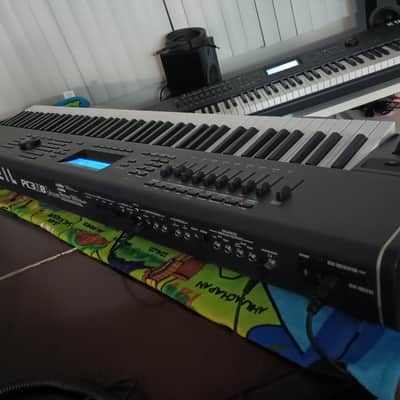 Kurzweil PC3A8 88-Key Performance Controller 2016 - Black