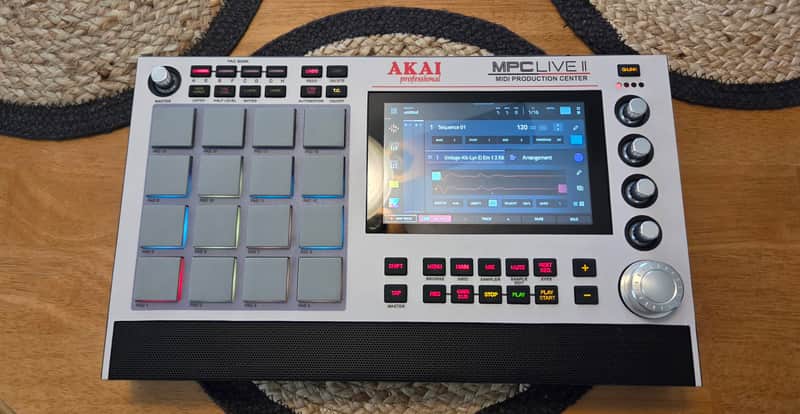 Akai MPC Live II Standalone Sampler / Sequencer Retro Edition 2020 - Present - Grey image 1