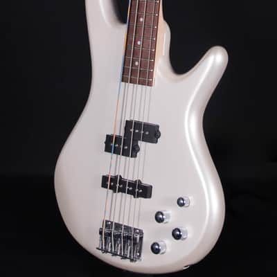 Ibanez GSR200 4-String Bass, Pearl White image 2