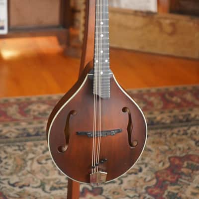 Eastman MD305 A-Style Hand-Carved Mandolin #1330 image 3