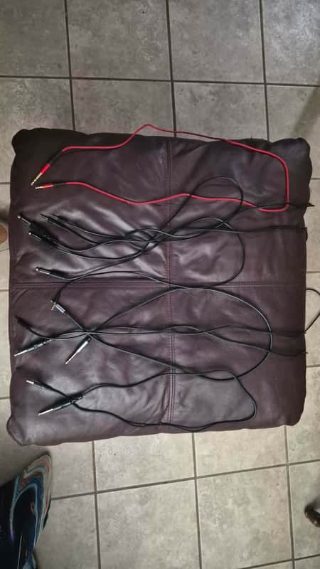 10 Adapter Cables (3-6 ft, Stereo and Mono, 1/4", 3.5mm, AV) image 1