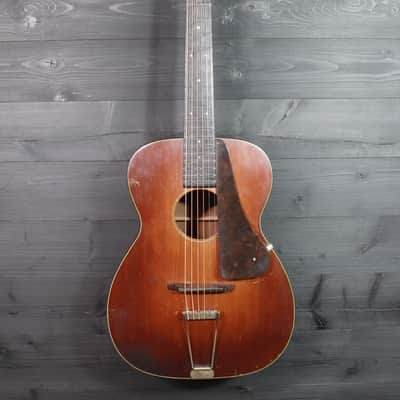 Martin R-18 1933 - Amberburst Vintage Archtop Guitar image 4