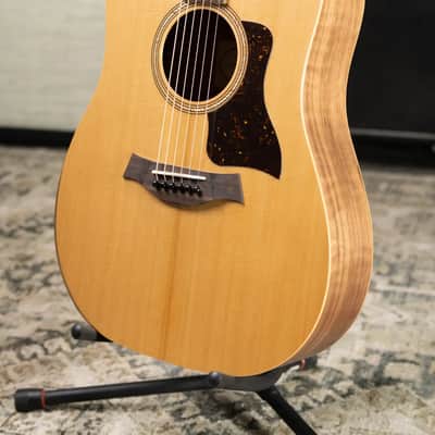 Taylor Academy 10e Dreadnought Acoustic/Electric Guitar with Gig Bag image 4