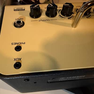 Yamaha THR10II-WL 20-Watt 2x3" Wireless Stereo Digital Modeling Guitar Combo 2019 - Present - Tan image 4