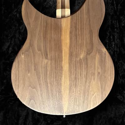 Rickenbacker 330 2023 - Walnut image 4