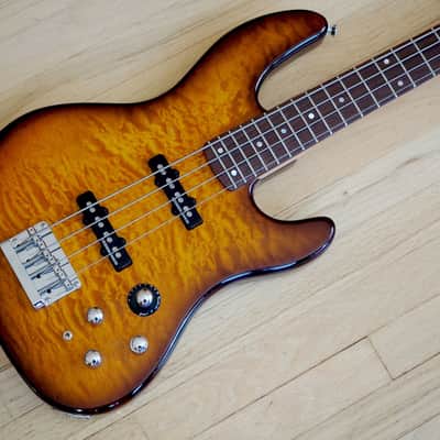 Fender Deluxe Series Jazz Bass 24 Fret Quilt Top w/ Active EQ, Duncan Pickups and Hardshell Case image 1