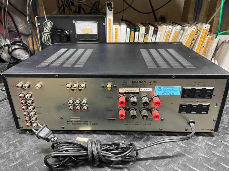 LUXMAN LV-105 TUBE/MOSFET integrated amplifier w/phono stage